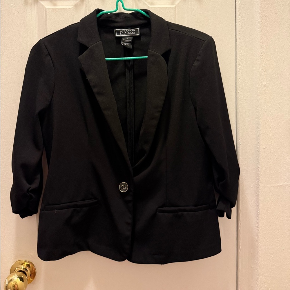NYCC Black Blazer